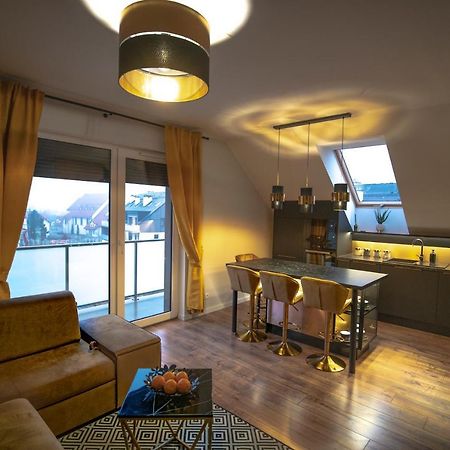 Apartament W Cieplicach Gold Jelenia Gora Exterior photo