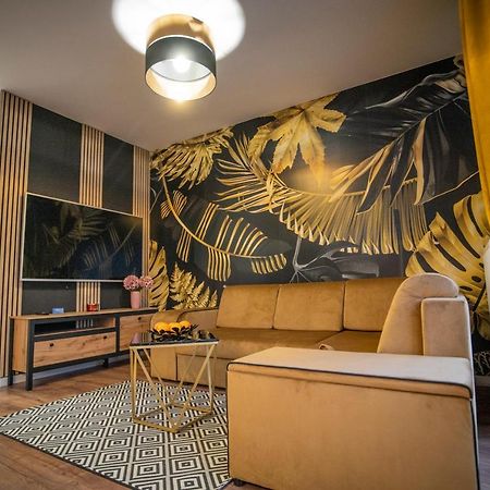 Apartament W Cieplicach Gold Jelenia Gora Exterior photo