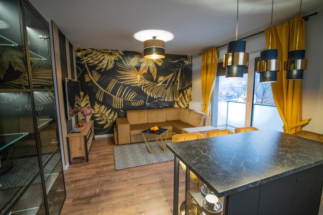 Apartament W Cieplicach Gold Jelenia Gora Exterior photo
