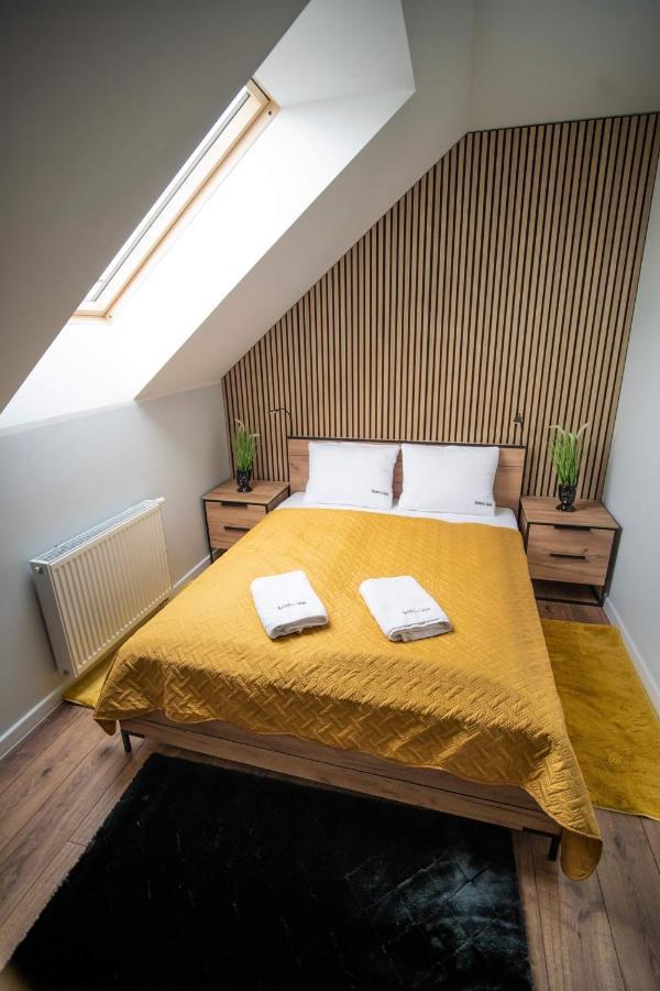 Apartament W Cieplicach Gold Jelenia Gora Exterior photo
